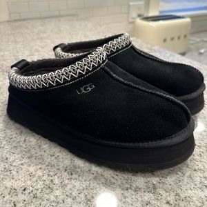 Ugg Tazz